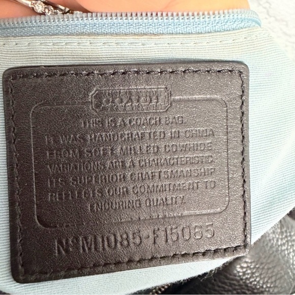 Coach East West Leather Duffel Shoulder Bag Vintage Y2K 🖤🍒 - Picture 9 of 10